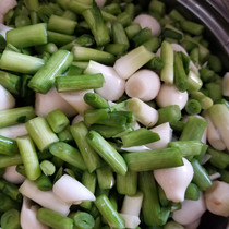 Pickled garlic stem Anhui Deques Mountain farmhouse homemade pickled garlic Garlic Stalk Salted Vegetable Pickled Garlic Stem Appetizer 500 gr