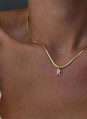 26-letter necklace Clavicle chain women简约项链女字母锁骨链