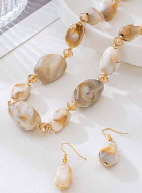 欧美不规则染色亚克力复古风耳环