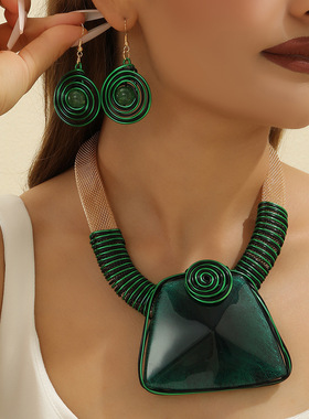 仿水晶树脂梯形吊坠项链+手工