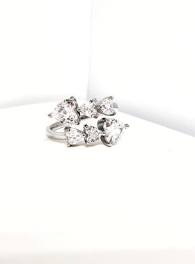 宥见归来钛钢不掉色爱心闪钻戒指