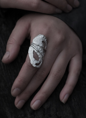 拾金原创设计s925银饰镂空戒指哑光白黑色独特小众高级感礼物包邮