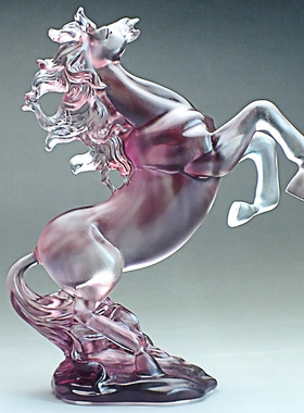 琉璃水晶马的吉祥物平步青云摆件