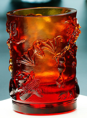 书桌上的装饰品办公桌摆件笔筒