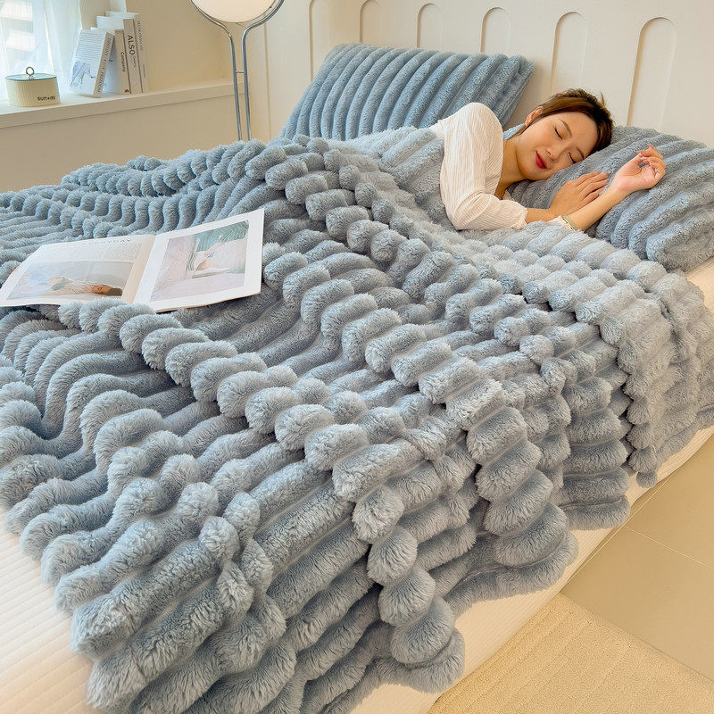 兔毛绒毛毯办公室午睡盖毯加厚珊瑚绒牛奶绒宿舍沙发小毯子床上用,淘宝优惠券,粉丝福利购,淘宝优惠卷