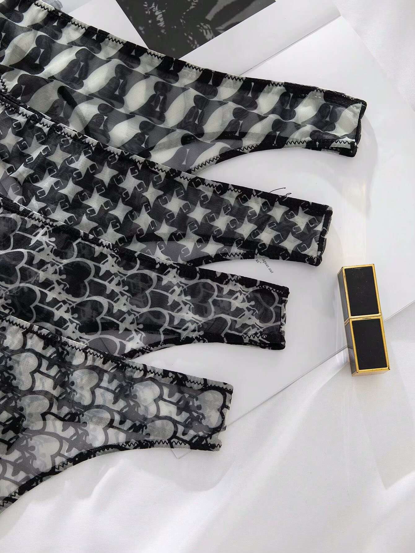 欧美新款性感网纱印花内裤纯欲诱惑T裤丁字裤大码多色时尚透气薄,淘宝优惠券,粉丝福利购,淘宝优惠卷