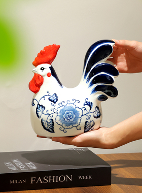 高档青花瓷鸡摆件客厅装饰礼物