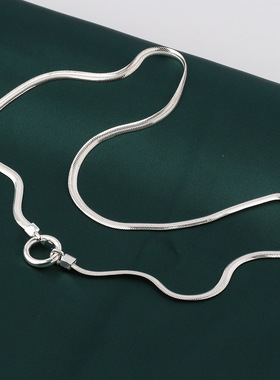 S925银圆形扣蛇骨链项链裸链女小众轻奢四方蛇骨双环相扣锁骨链