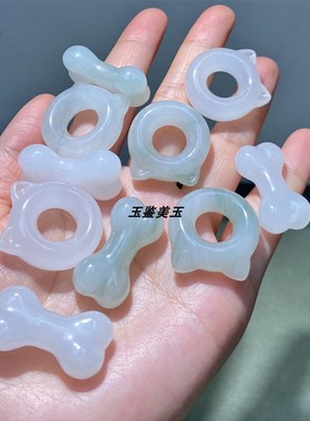 天然玉石天山翠猫咪骨头吊坠项链