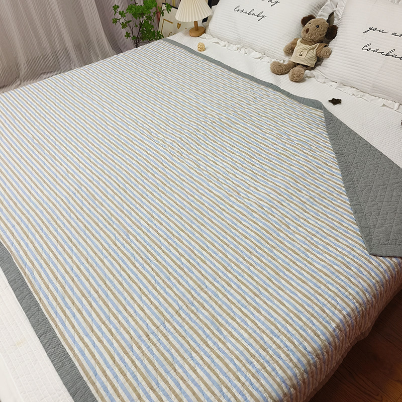 High-end double-sided yarn-dyed pure cotton bed cover and dirt-proof mattress