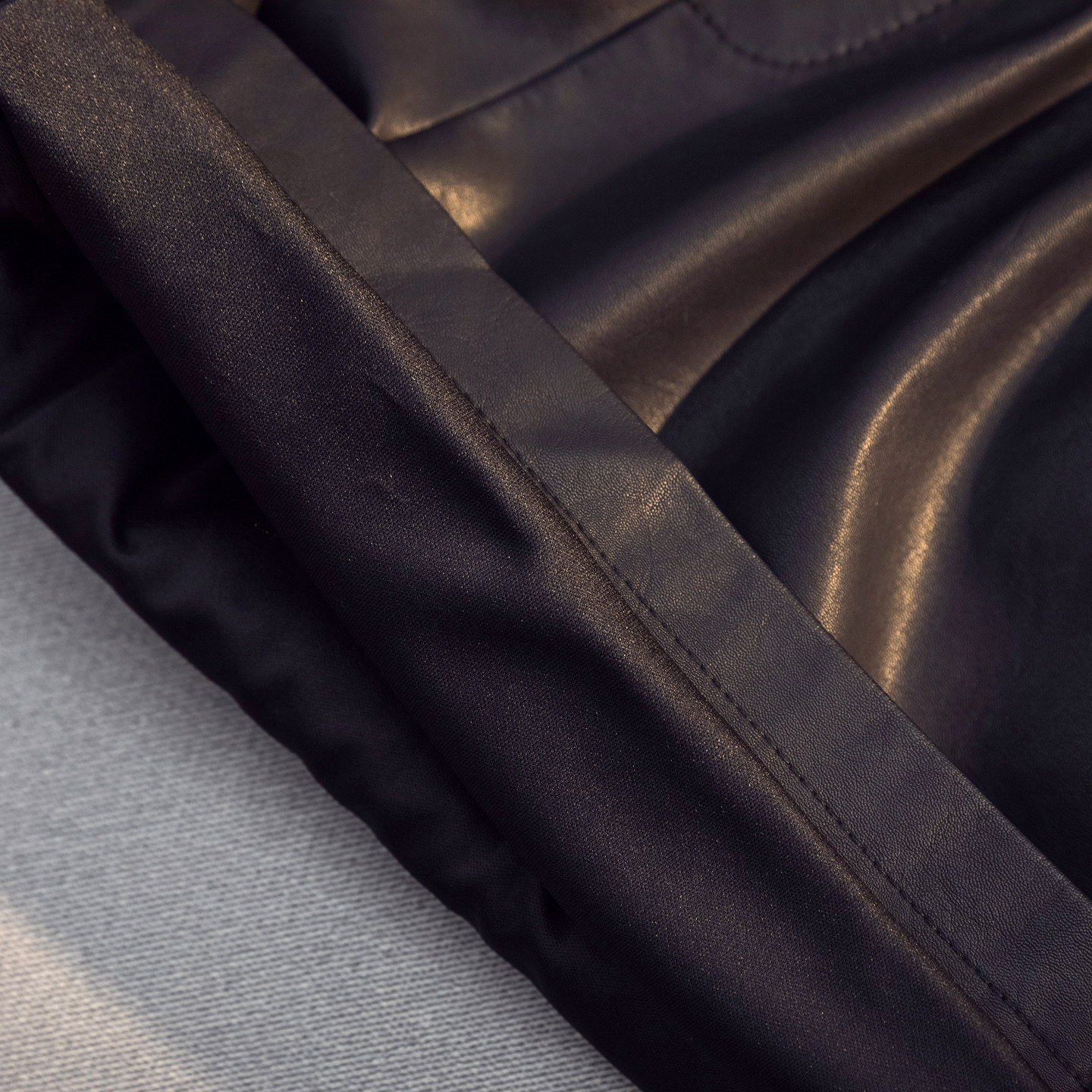 高腰皮短裤女2025秋冬新款韩系宽松显瘦时尚百搭A字裤腿休闲靴裤,淘宝优惠券,粉丝福利购,淘宝优惠卷