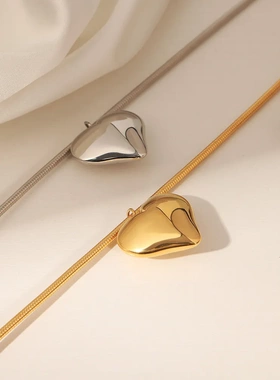 缘绘凤仪 小众设计简约个性钛钢镀金心形吊坠项链