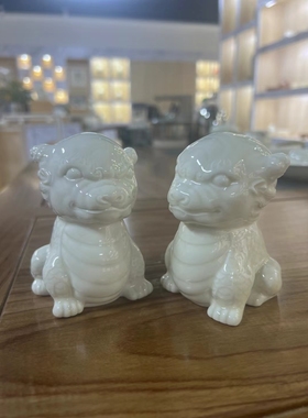 定瓷家居装饰摆件曲阳原产地定窑白釉软萌龙宠小桌摆书桌茶桌摆放
