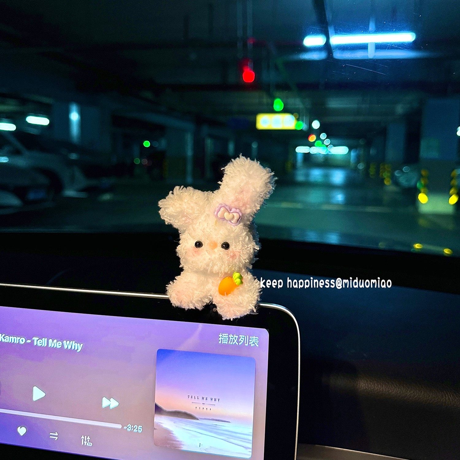 车内装饰品摆件西高地小狗汽车饰中控屏趴趴摆件车载屏幕机扭扭棒,淘宝优惠券,粉丝福利购,淘宝优惠卷