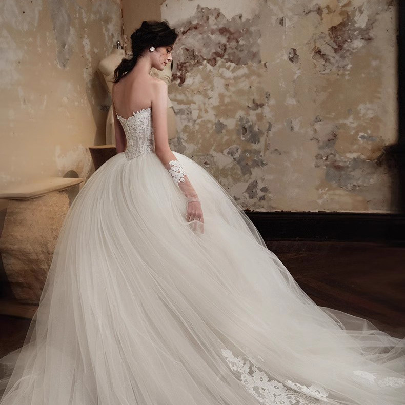 法式蕾丝公主抹胸婚纱显瘦蓬蓬裙超仙新娘结婚拖尾梦幻森系网红款,淘宝优惠券,粉丝福利购,淘宝优惠卷