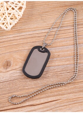 项链吊坠狗牌百搭男衣服链条黑色皮套大兵牌四排百搭ins项链女