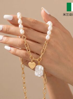 米兰【设计师】高级感珍珠项链女金属吊坠拼接锁骨链设计感项链