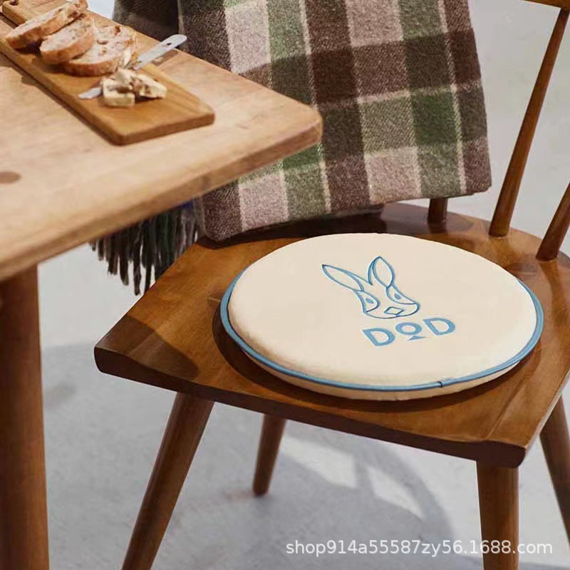 日杂附录dod兔子坐垫2件套 座椅垫子 汽车坐垫 办公室家用椅垫