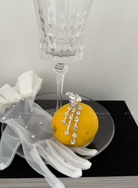 亮水钻长戒指叠戴晚宴