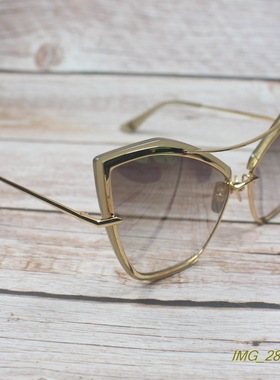 派对墨镜个性潮款防VU复古蝶形镜