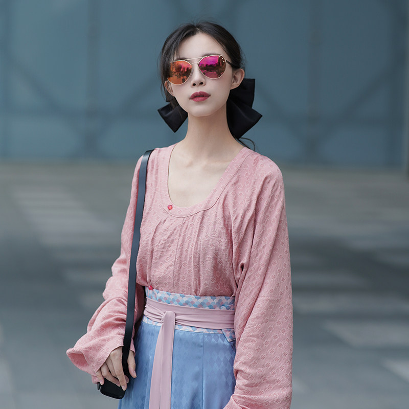 谜阿凰云水澜圆领衫唐制坦领秋季长袖汉服汉元素原创短上衣破裙,淘宝优惠券,粉丝福利购,淘宝优惠卷