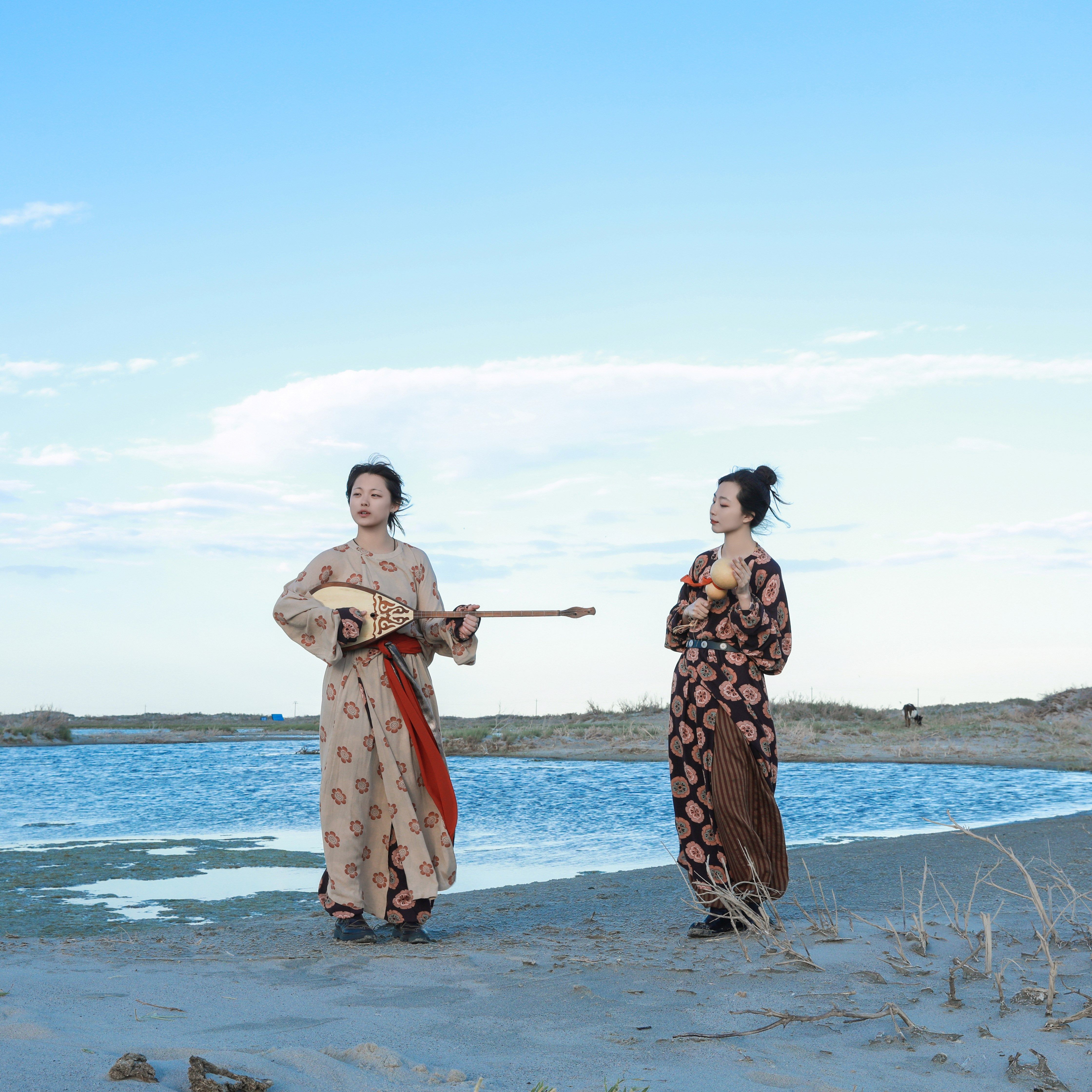 谜阿凰【花临摩诃】唐制圆领袍情侣款汉服舒服宽松春夏日常显瘦,淘宝优惠券,粉丝福利购,淘宝优惠卷