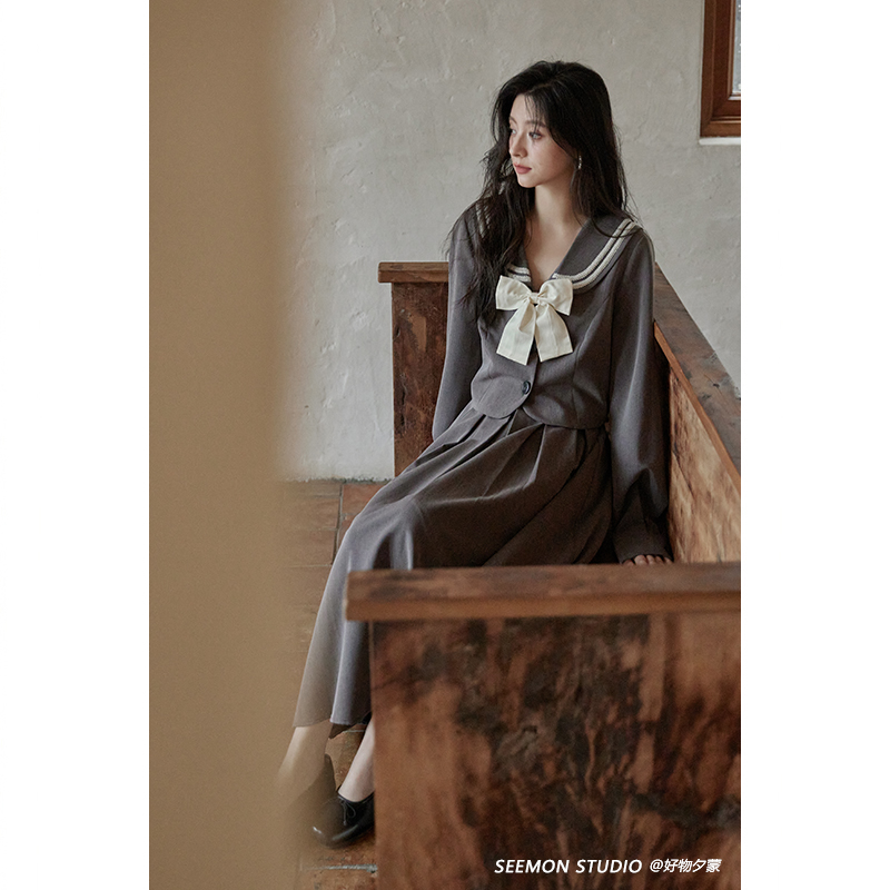 【福利清仓】秋季长袖学院风设计感小众灰色洋气衬衫半身裙套装女 - 图2