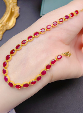 天然红宝石手链。晶体通透，戒面4*5mm，925银精工镶嵌