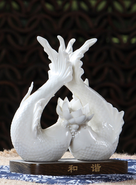 和谐工艺品白瓷电视柜动物雕塑