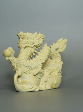 黄杨木五爪龙木雕摆件