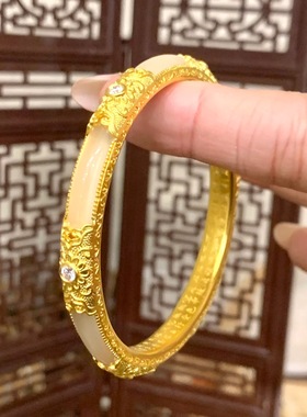 金店同款古法沙色雕花錾刻中宫手镯女宫廷风金玉良缘仿和田