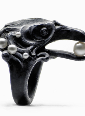 波兰暗黑品牌Macabre Gadgets 幸运渡鸦珍珠戒指复古做旧男女
