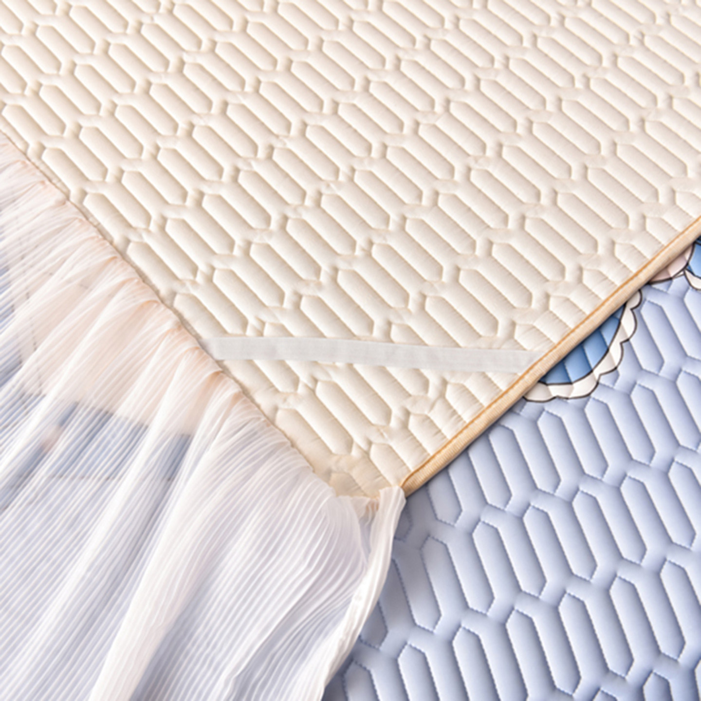 夏季印花床裙乳胶冰丝凉席三件套公主风床单空调床垫席子水洗折叠,淘宝优惠券,粉丝福利购,淘宝优惠卷