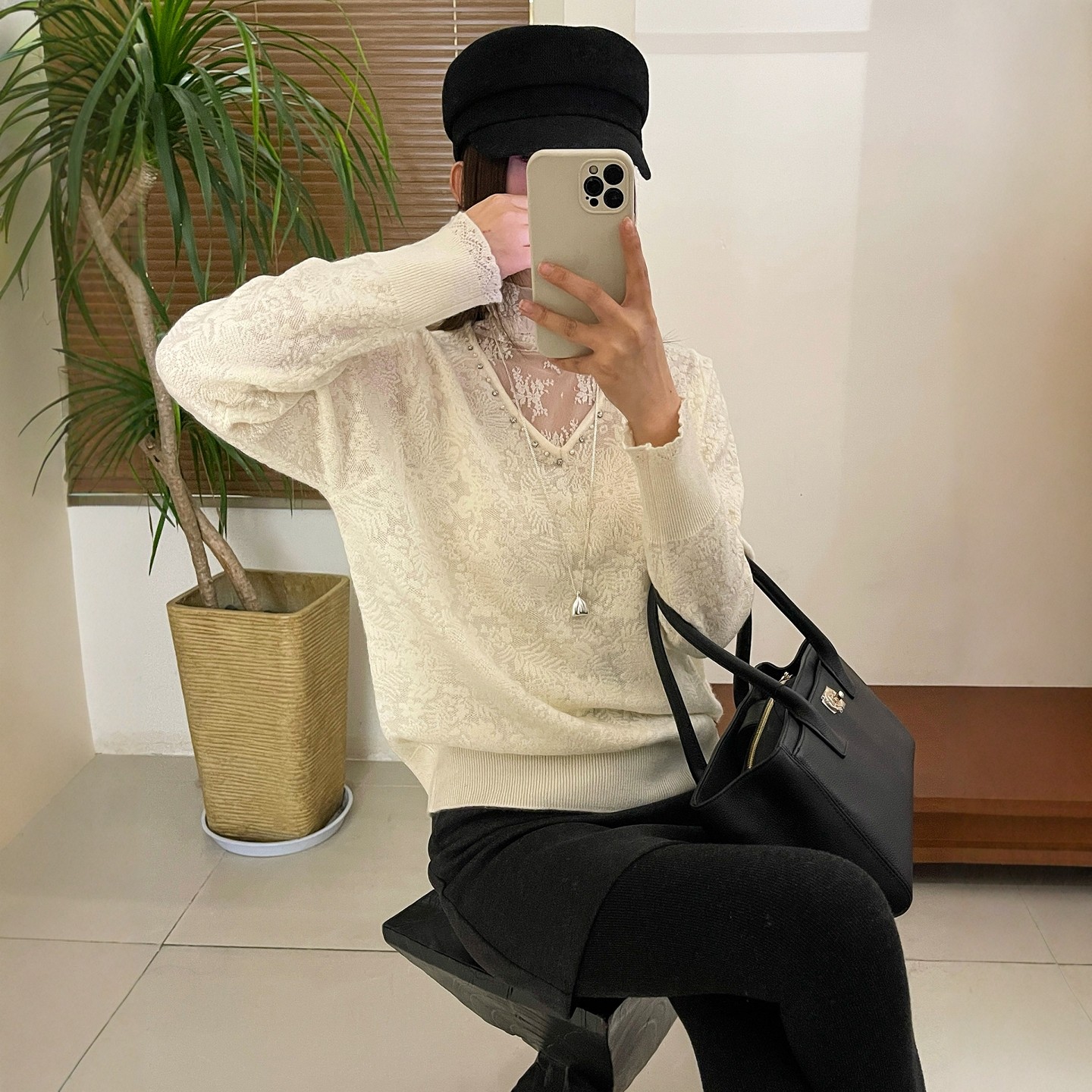 蕾丝钩花半高领羊毛针织衫女欧洲站2025冬装新款欧货女装打底衫潮,淘宝优惠券,粉丝福利购,淘宝优惠卷