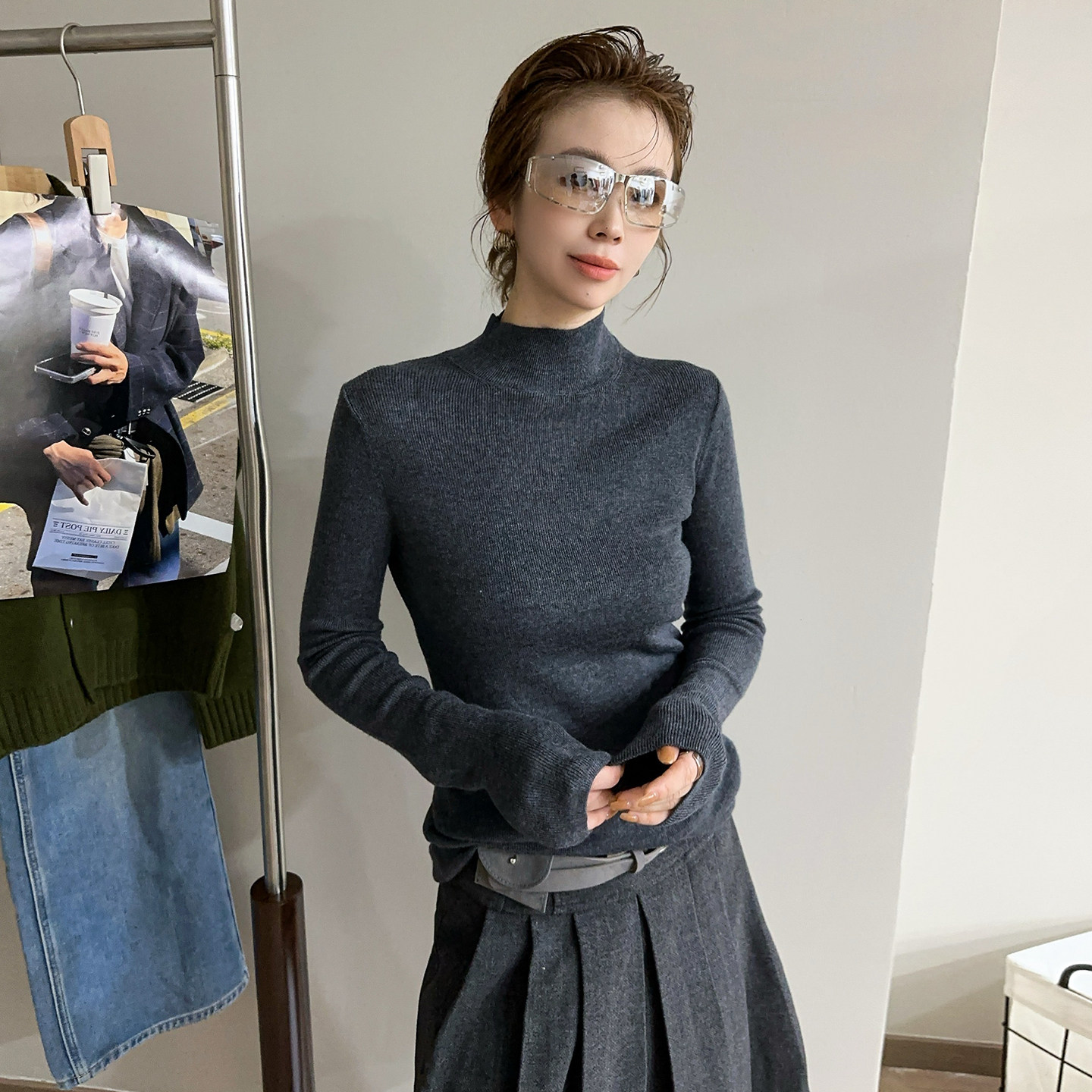 小半高领细羊毛针织衫女欧洲站2025冬装新款欧货女装时尚打底衫潮