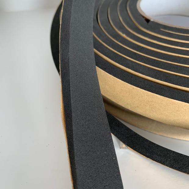 黑色EVA海绵单面胶 密封条防滑防压垫片泡棉胶 强力泡沫胶带8mm厚 - 图1