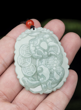 a货翡翠圆形霸王风招财转运吊坠