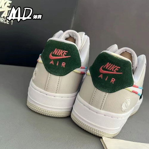 耐克 NIKE AirForce1Low空军一号AF1白色女款低帮板鞋 FN8924-111 - 图2