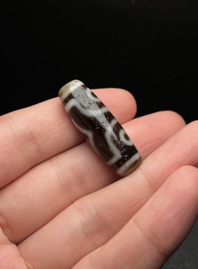精品台湾老料高油润三眼天珠咬色清晰分明皮壳包浆自然油润