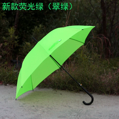 Флуоресцентные зеленые вечеринки, темный зонт длинный стержень зонтик личности сцены фотографии ночной клуб атмосфера