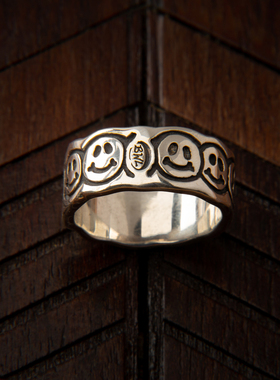 BillWallLeather笑脸海浪戒指