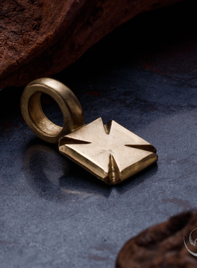 国内现货高山隆吊坠项链挂饰