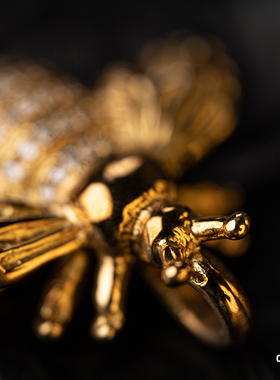 BillWallLeather18k金钻蜜蜂吊坠