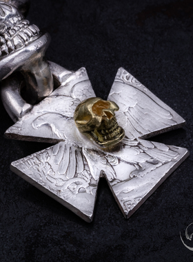 国内现货高山隆骷髅十字架