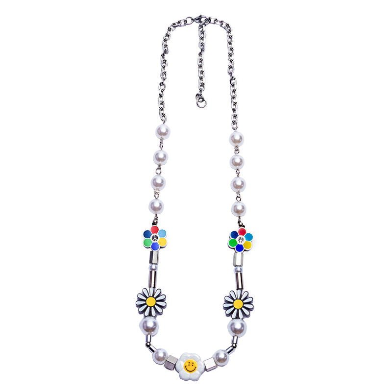 Salute Daisy Anti-War Smiley Sunflower Pearl Necklace evae Duan 