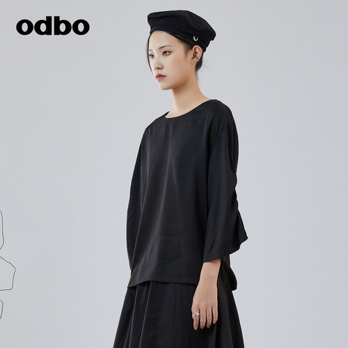 odbo/欧迪比欧设计感喇叭袖黑色T恤女夏季新款宽松露背上衣-图0