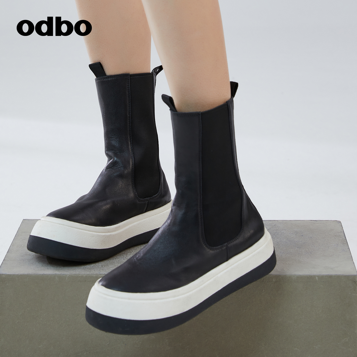 【商场同款】odbo/欧迪比欧新款中筒休闲鞋女增高时尚鞋子 - 图0