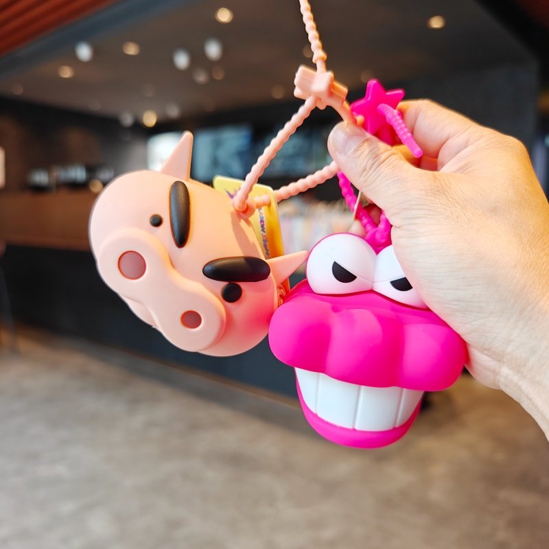 伊藤家正版授权蜡笔小新零钱包学生用三丽鸥斜跨女生硅胶耳机包,淘宝优惠券,粉丝福利购,淘宝优惠卷