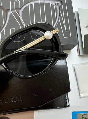 大牌感珍珠小香风蝶形偏光太阳镜