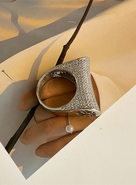 欧美奢华锆石满钻镂空宽版食指戒